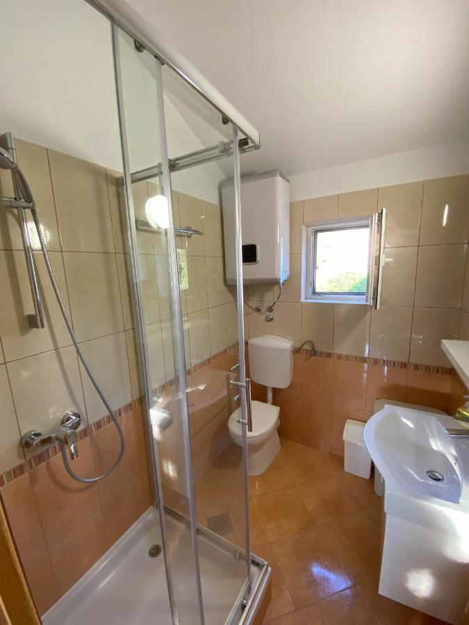 Hotel Apartman Ivan Makarska Esterno foto