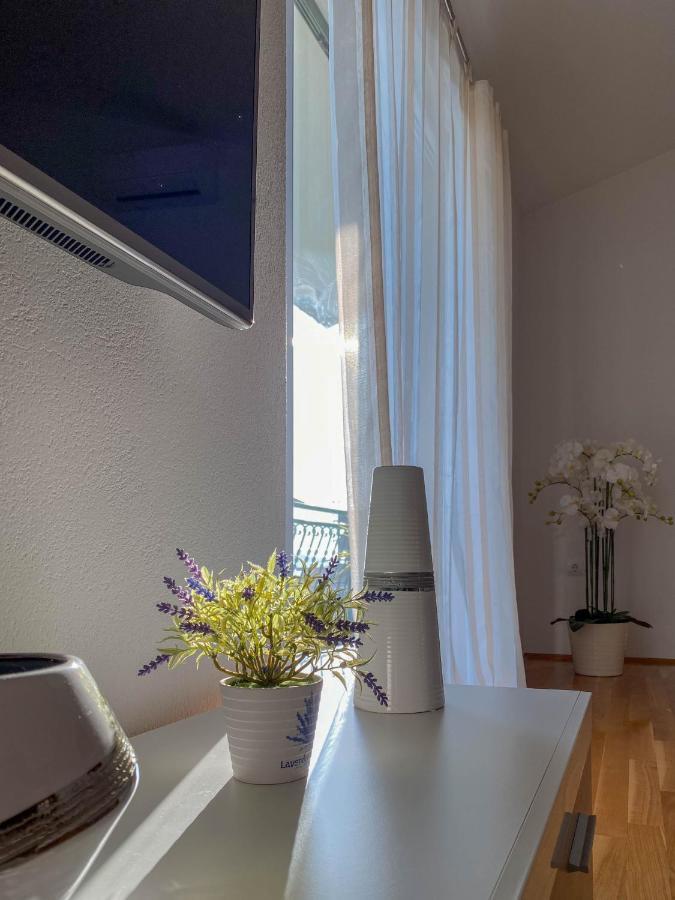 Hotel Apartman Ivan Makarska Esterno foto